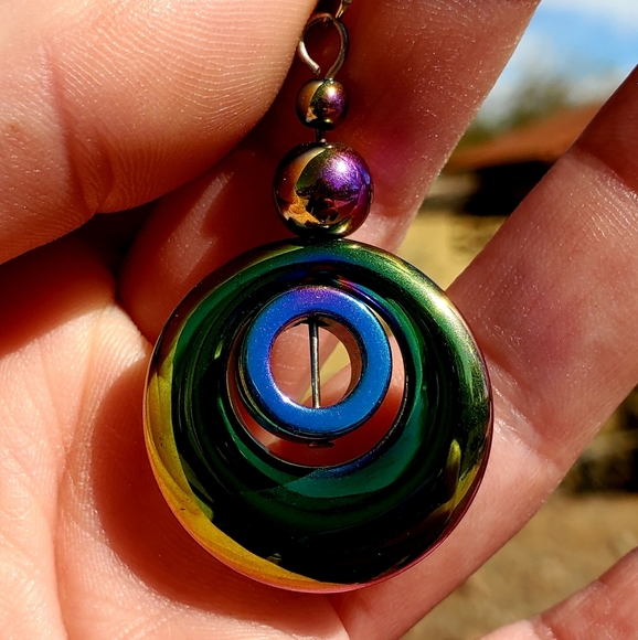 New Rainbow Hematite Round Pendant. - Picture 5 of 11